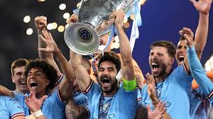 的决定在当 的决定在当